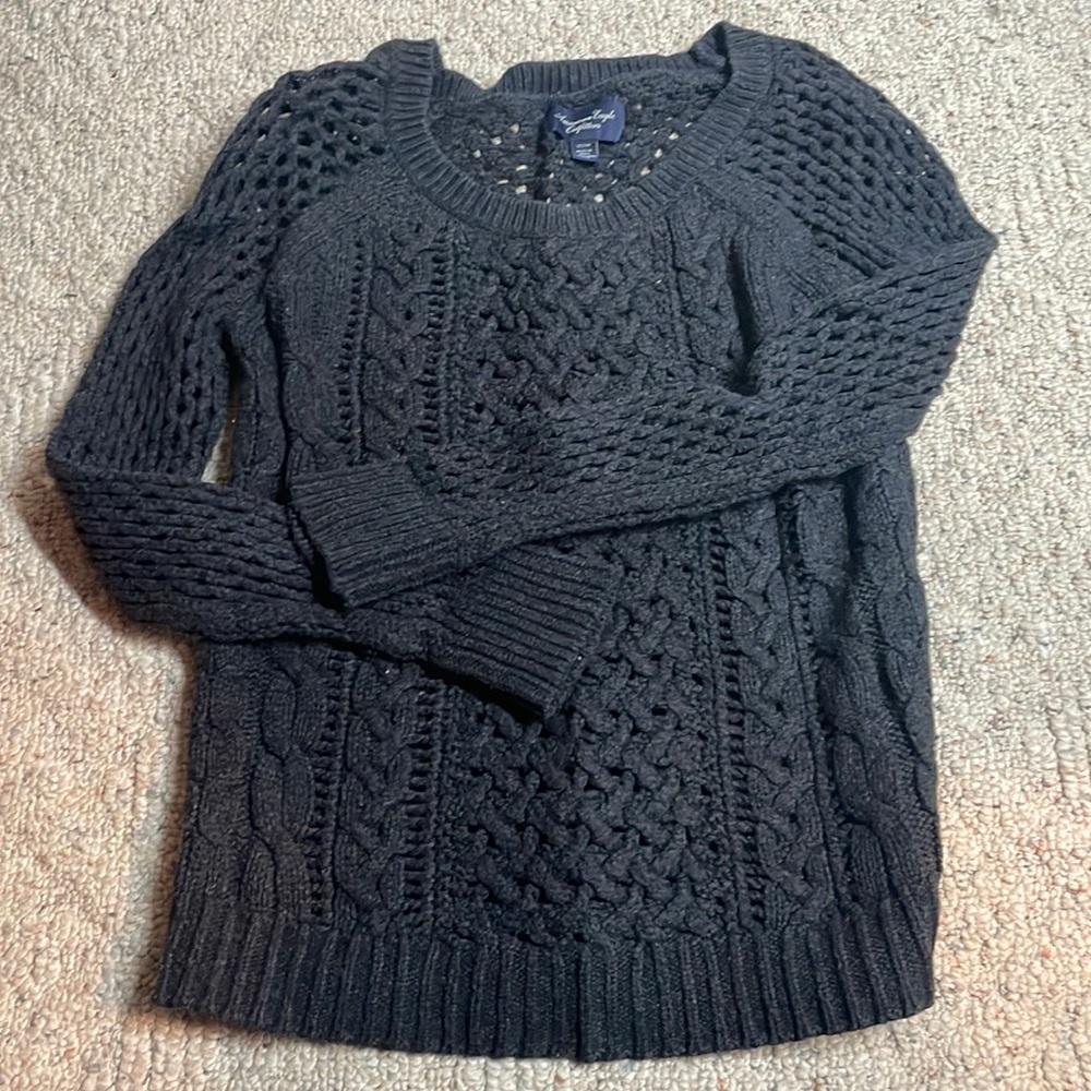 American Eagle size xs knit sweater